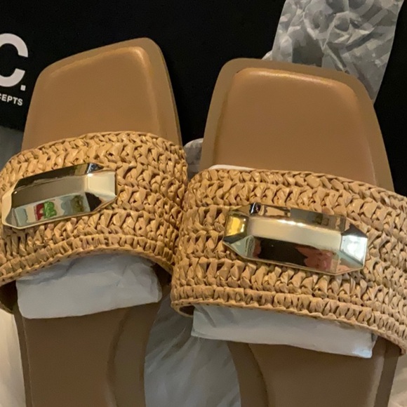 INC International Concepts Tan Sandals with Chain Detail - Picture 2 of 6